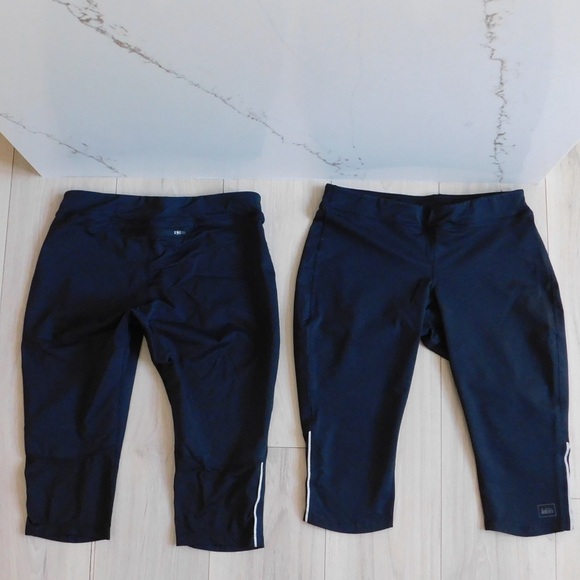 REI Black Performance Capri Leggings Bundle - Picture 6 of 7